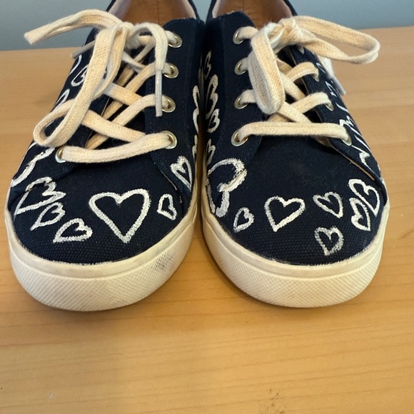 Jack Rogers Pink Heart Embroidered Navy Suede Loafers - Picture 2 of 11